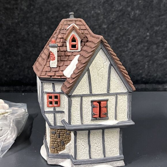 Dept 56 Dickens Village‎ Tutbury Printer #5568-9 Porcelain 1990 w/box New Other - Picture 5 of 11